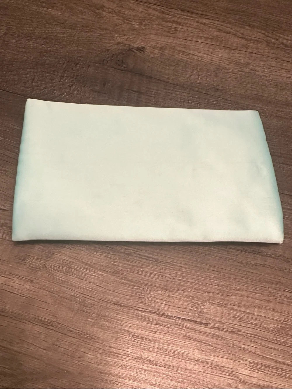 GWP Gucci Beauty Light Blue Satin Cosmetic Pouch